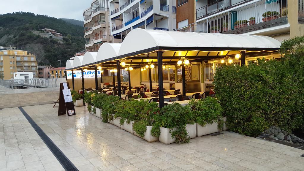 Albergo La Lampara Deiva Marina Exterior photo